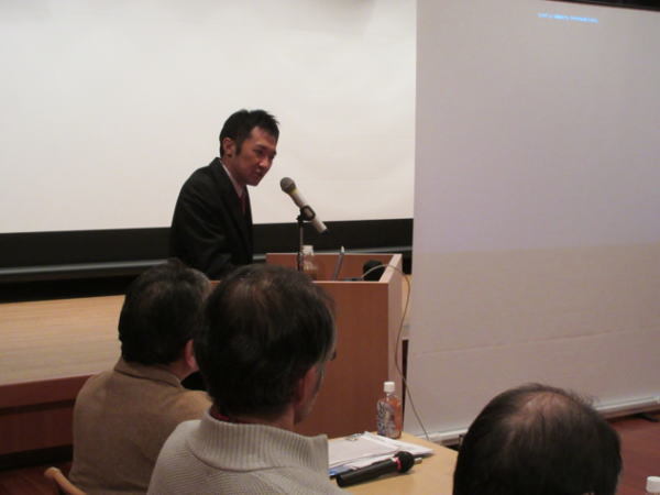 講演